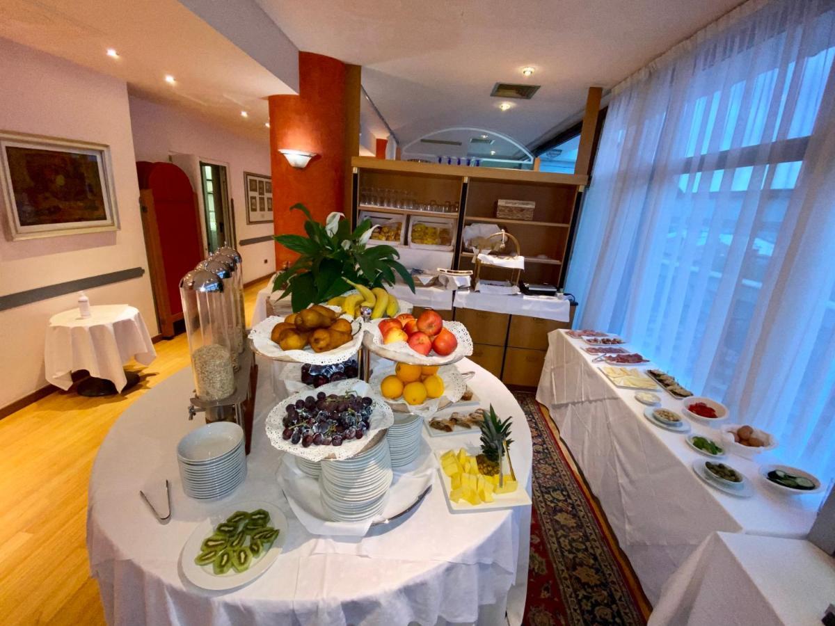 Greif Hotel Maria Theresia Trieste Exterior photo