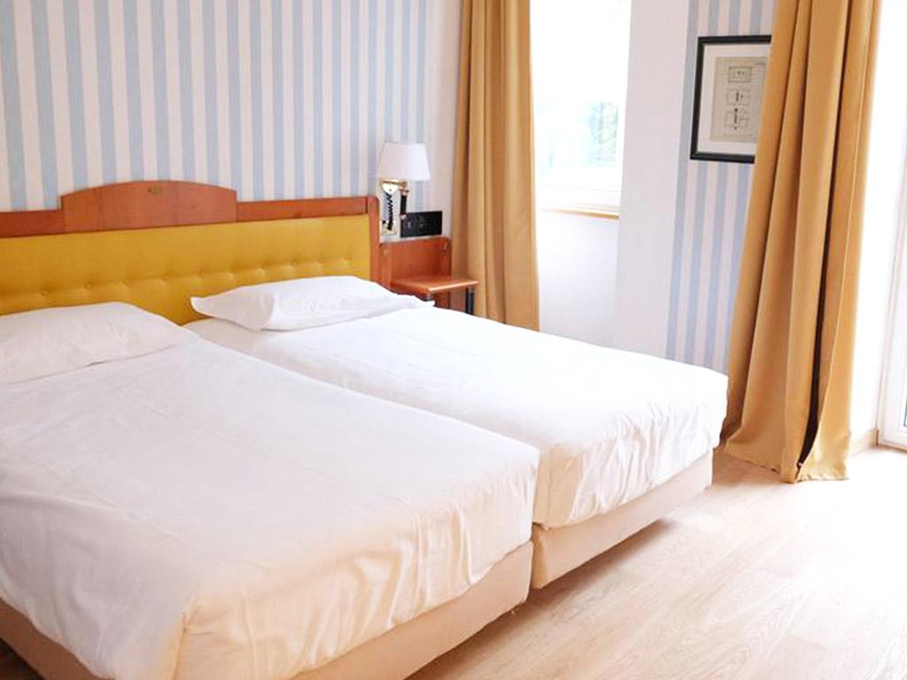 Greif Hotel Maria Theresia Trieste Exterior photo