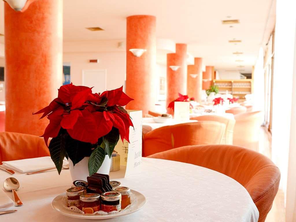 Greif Hotel Maria Theresia Trieste Exterior photo