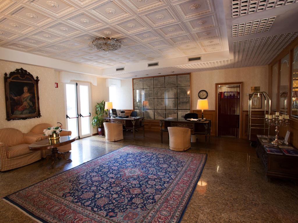Greif Hotel Maria Theresia Trieste Exterior photo